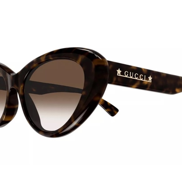 Excluded Gucci Sunglasses, New 325 - Picture 2 of 7